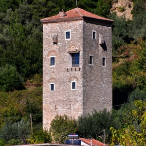 paramythia6 Πύργος Κούλια