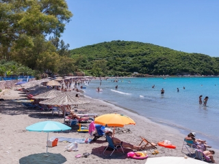 Παραλία Αρίλλα Πέρδικα