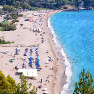 Παραλία Καραβοστάσι - Πέρδικα