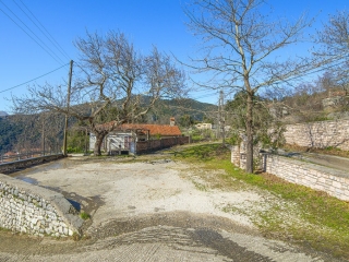 Πέντε Εκκλησιές Οσδίνα (ή Ουζντίνα)