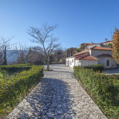 Πέντε Εκκλησιές Οσδίνα (ή Ουζντίνα)