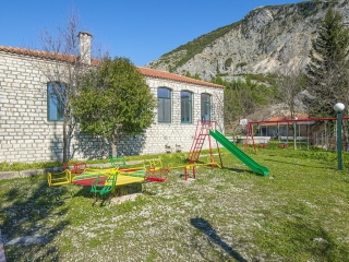 Πέντε Εκκλησιές Οσδίνα (ή Ουζντίνα)