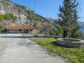 Πέντε Εκκλησιές Οσδίνα (ή Ουζντίνα)