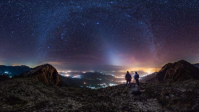 Ζωδιακό Φως στο Γκορίλα Παραμυθιάς