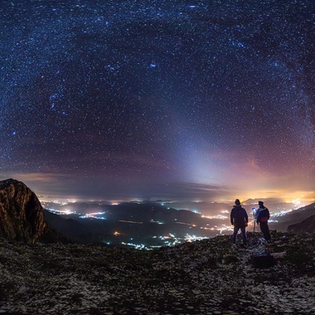 Ζωδιακό Φως στο Γκορίλα Παραμυθιάς